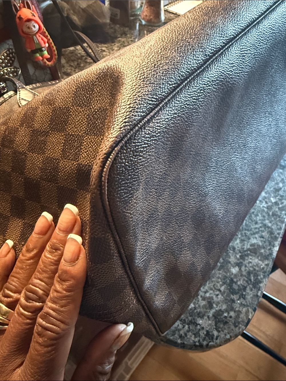 Louis Vuitton Brown Checkered Tote with Red Interior - Picture 6 of 10